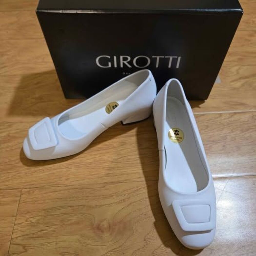 GIROTTI White Leather Classic Heeled Shoes size 39